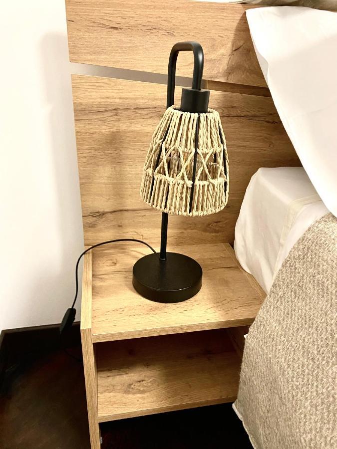 דירות פסקרה Wood Luxury House מראה חיצוני תמונה